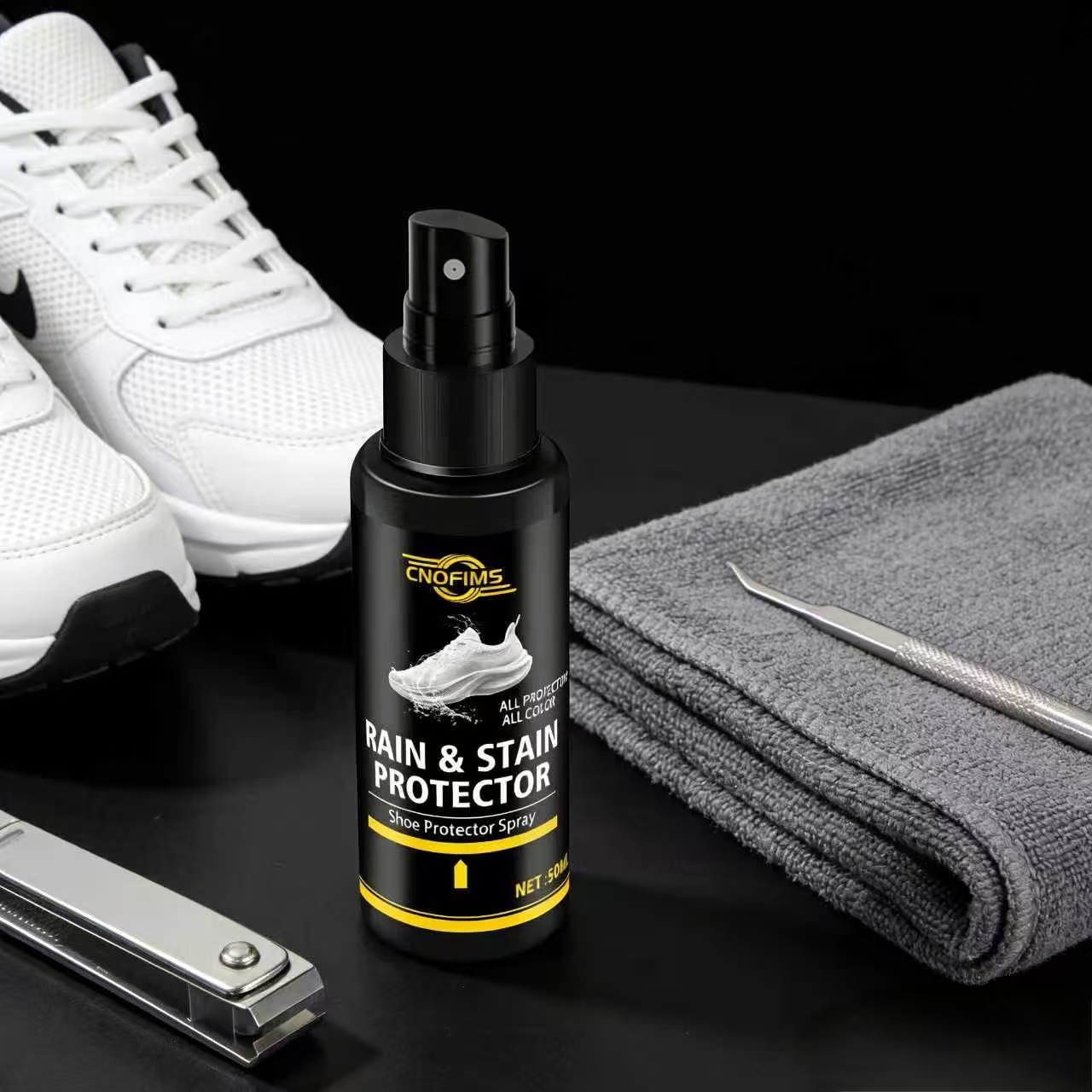 بخاخ حماية من المطر والبقع 50  - مراجعة Sneaker Protector Spray وسعره